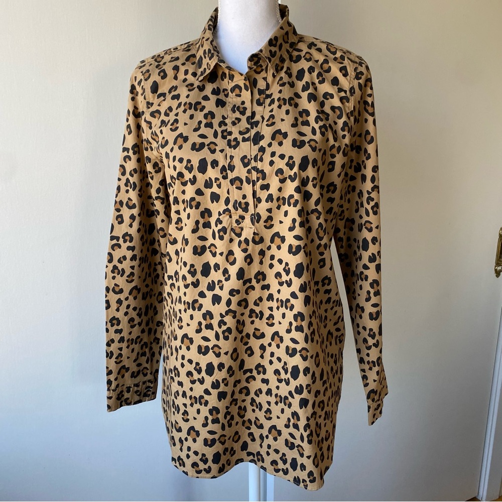 J Crew Leopard Shirt Size Medium Tan Brown Black Long Sleeves EUC Button Down